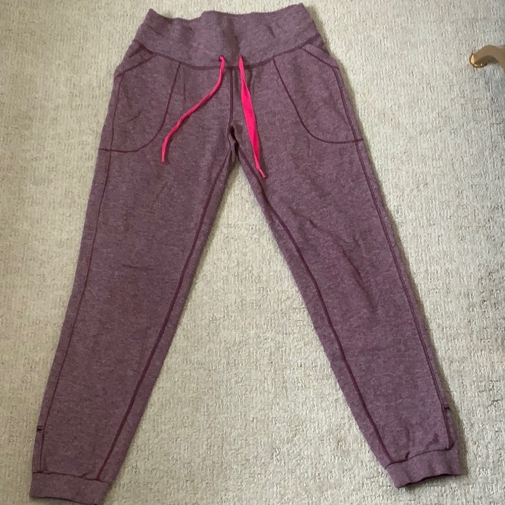 Lululemon joggers